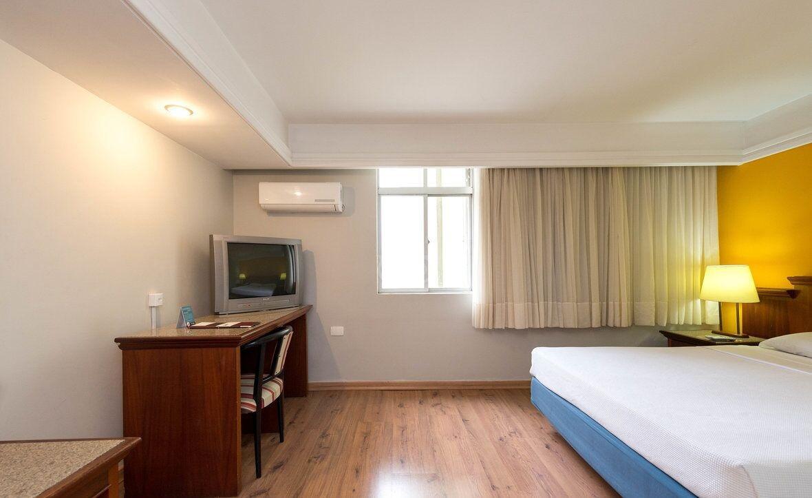 Rede Andrade Braz Hotel Curitiba Ngoại thất bức ảnh